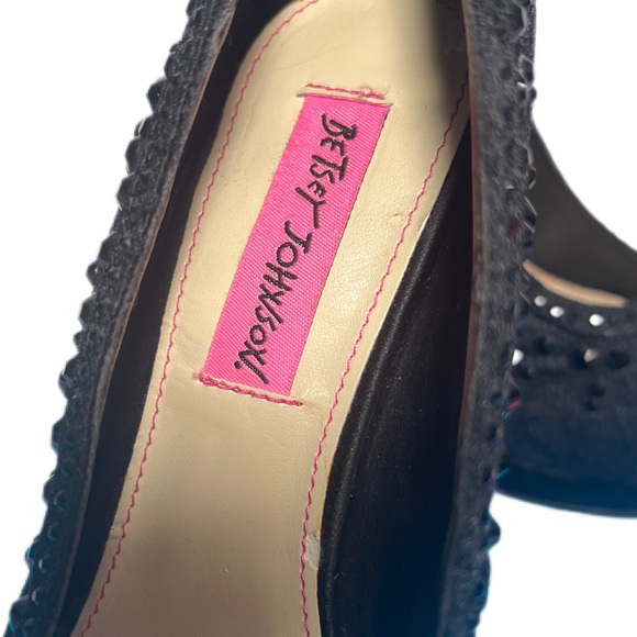 Betsey Johnson Black Rhinestone lace romantic goth peep toe stilettos 6M - Picture 4 of 8